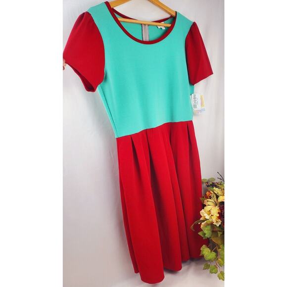 NWT LuLaRoe Amelia XL Dress Red Green Zippered Pockets Womens Size Christmas - Picture 6 of 10